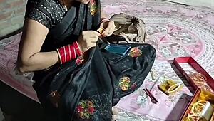 Indian beautiful bhabhi pisses in black saree
