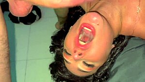 I destroy the pussy of teen Latina Lola Bratz