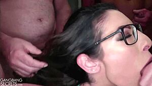 Can you handle five cocks in one blowbang 😈