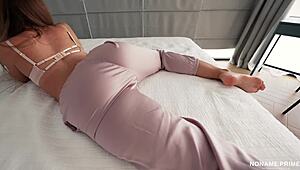 Hotwife Cheats With Juicy Cock While Husband Works
