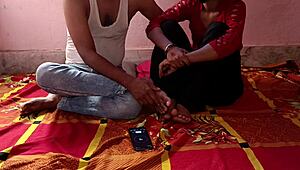 hot slim wife ko dost ke sath share kiya - newley married wife threesome sex