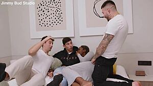 athletic vanessa gives alex legend a wet handjob