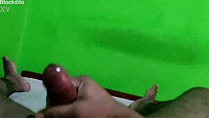 blockdilo solo handjob on black cock
