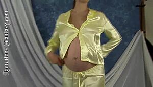 Katrine Pregnant Beauty Revealed