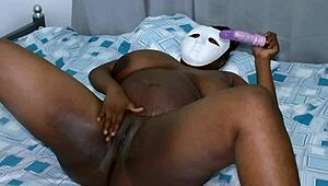 Juicy pussy gets toyed deeply