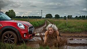 Sexy blonde stuck in mud gets outdoor creampie and facial