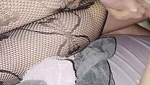 Cum on girlfriends big ass in tights while she rests