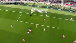 fc barcelona beats atletico de madrid by four to two today