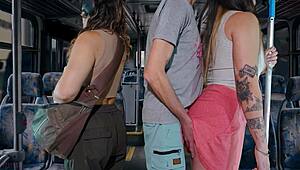 masturbando a un extrano en el autobus
