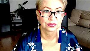 stepmom dances as webcam slut