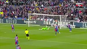fc barcelona beats atletico de madrid by four to two today