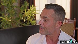 dude gives deep anal pleasure to milf babysitter