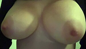 horny artemisa love shows her juicy boobs and makes them bounce