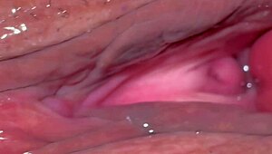 amateur pink pussy after losing her virginity