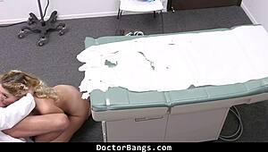 medical assistant watches doctor with patient