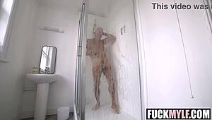 traitor brother fucks his cheating stepsis in the shower