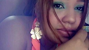 colombiana stays quiet knowing the neighbor spies