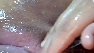 Hotpepita i masturbate and have rich fluids-part 2