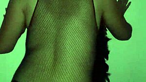 Dama bellaka cachonda bailando reggaeton dancing sexy caliente lingerie horny woman 1