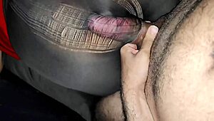 سکس مصري عربي شرموطه مصرية مربربه متناكه لبوه