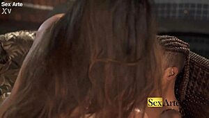 essa bunda fica mais linda ainda quicando no pau preto
